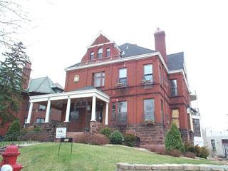 307 Ridgewood Avenue #2