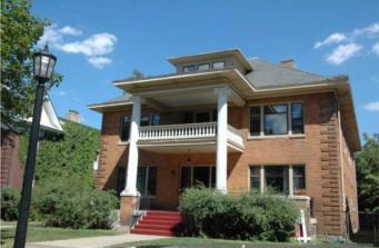 2317 Humbolt Ave. S. #4