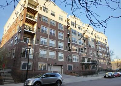 301 Oak Grove St #305