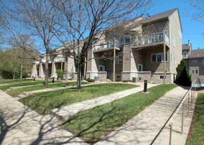 2836 Kenwood Isles Dr