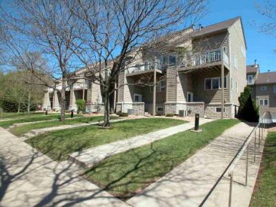 2836 Kenwood Isles Dr