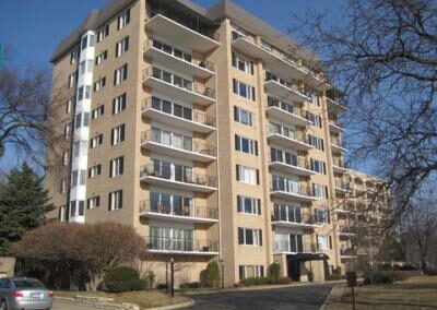 3200 W Calhoun Pkwy #101
